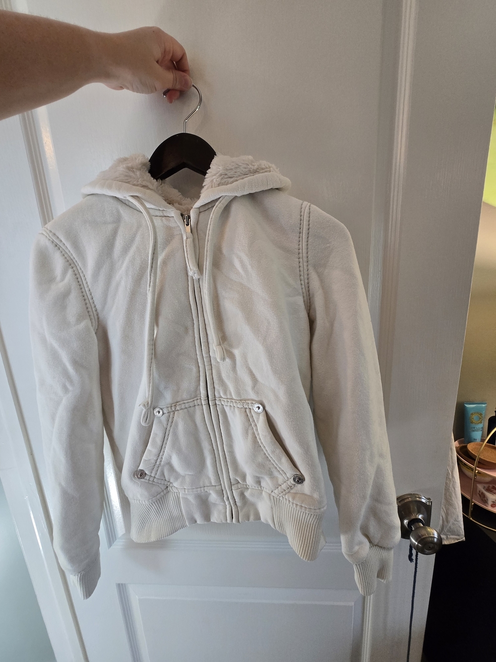 Hooded Zip Jacket - White / Cream